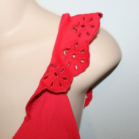 Beach Riot Eyelet Ruffle 1 Pc Swimsuit HW8085 - Picture 4 of 9